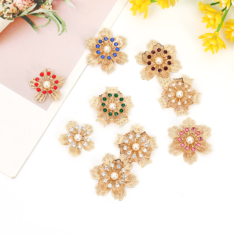 爆款珍珠全钻花朵合金配件diy手工发饰卡通服装包鞋手机饰品材料