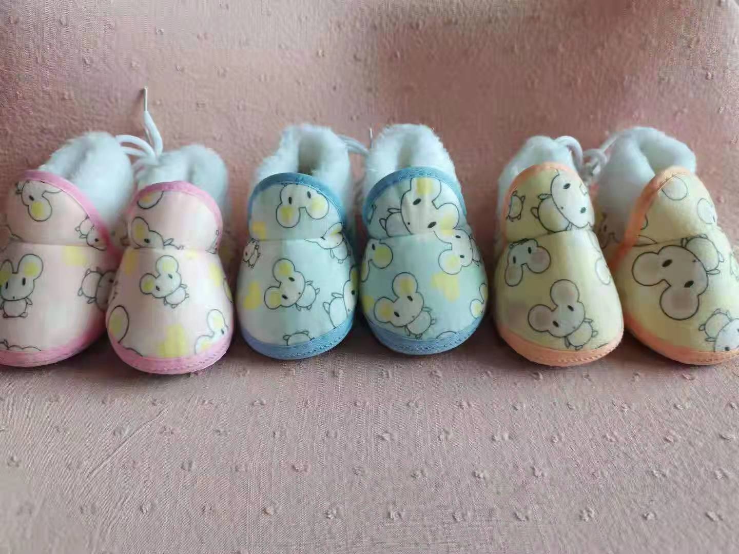 卡通秋冬季婴儿软底学步鞋子男女宝宝加厚保暖珊新生棉鞋