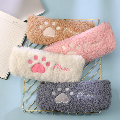 New Cat's Paw Plush Pencil Bag Simple Fashion Student Stationery Storage Bag Large Capacity Portable Pencil Box