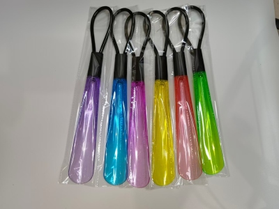 Full Plastic with Tube Crystal Size Shoehorn Plastic