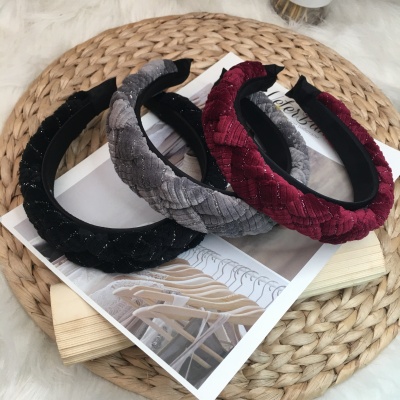 New European and American Vintage Velvet Twist Weave Headband All-Match Solid Color Instafamous Hairband Temperament Hairpin with Broad Edge Hair Fixer