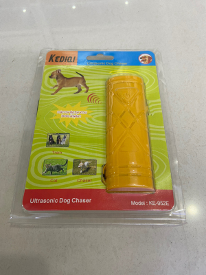 Ultrasonic Dog Dispeller High-Power Portable Strong Hand-Held Drive Anti-Dog Bite Bark Stopper