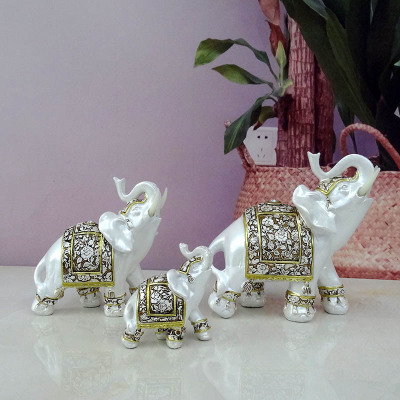Cross-Border Lucky Elephant Decoration Living Room Wine Cabinet Hallway Home Ornament Factory Wholesale Simulation Elephant Resin Crafts