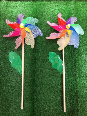 Outdoor Decoration Colorful Wooden Pole Windmill Toy Factory Wholesale Windmill DIY Outdoor Decoration Plastic Big Windmill