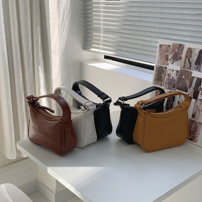 All-Matching Ins Handbags Female 2022 New Fashion Retro Underarm Bag Korean Style Niche One Shoulder Saddle Bag