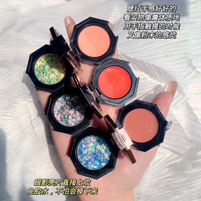 Xixi Blusher + Eye Shadow Sequins Gentle Cream Apricot Clothing Stickers Show off Look Warm Almond Pink Cute