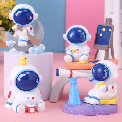 Happy Planet Blind Box Creative Spaceman Astronaut Blind Box Doll Fashion Play Hand Office Birthday and Holiday Gift