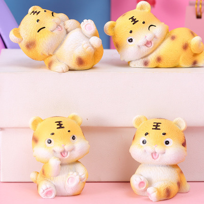 New Year's Little Cute Tiger Cartoon Cute Little Tiger Resin Craft Ornament Car Cake Baking Decorations