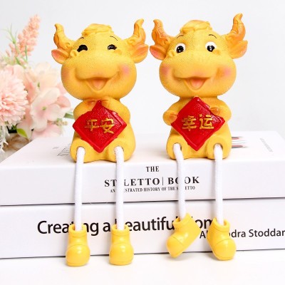 Creative Cute Safe Lucky Cow Toy Hanging Feet Resin Craft Home Decorations Year of the Ox Zodiac Gift Wholesale