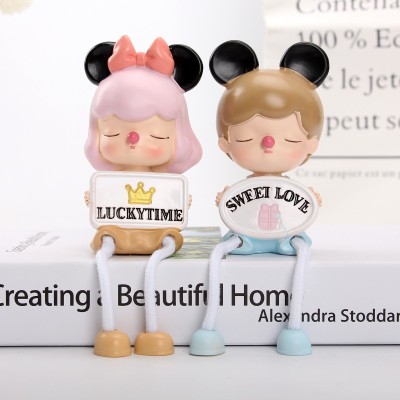 Nordic Cartoon Cute Hanging Feet Doll Living Room Wall Bedroom Room Decorations Couple Gift Resin Decorations