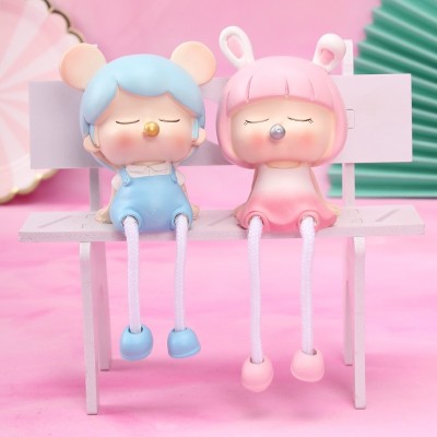 Nordic Cute Bubble Blowing Couple Hanging Feet Doll Living Room Wall Bedroom Room Decorations Gift Decoration