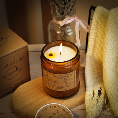 Handmade Soy Wax Aromatherapy Candle Smoke-Free Romantic Household Fragrance Candle Holiday Gift Hand Gift Tea Light Wholesale