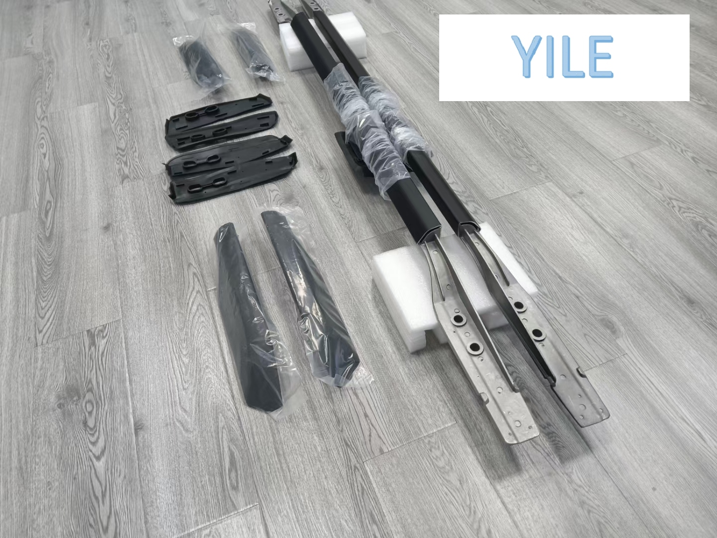 霸道FJ150铝合金行李架