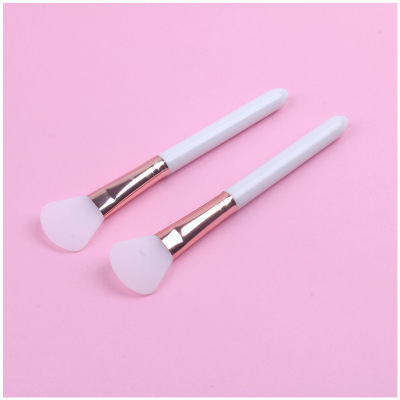 Silicone Facial Mask Brush Soft Head Brush Fan Type Mask Blending Tool Apply Convenient Easy to Clean Silicone Makeup Brush Mask Stick