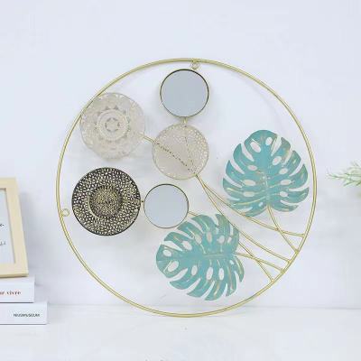 Chic Shabby Round Metal Wall Art Decor Background Display Tabletop Sculpture Statues Collectibles Figurines Home Cabinet