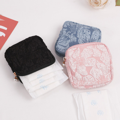 Korean Style Sanitary Pads Bag Large Capacity Portable Sanitary Napkin Storage Bag Carry around Aunt Towel Storage Bag Wholesale