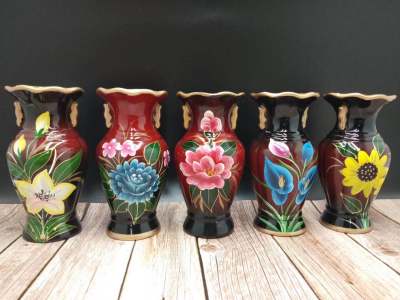 Featured Chinese Red Vase Home Decoration Porcelain Hand Painted Vase Series