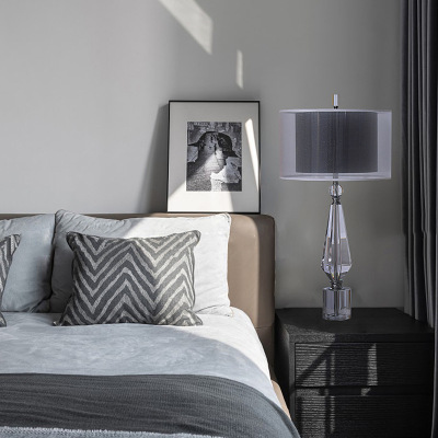Post-Modern Creative and Slightly Luxury Crystal Lamp American Minimalist Designer Sample Room Living Room Bedroom Study Table Lamp