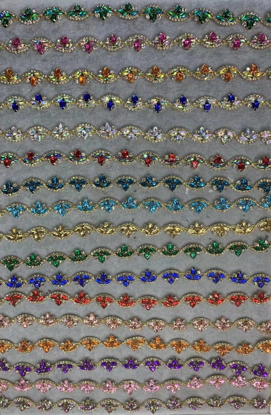 花型多款颜色七彩钻饰烧焊爪链码链女装女鞋帽子头巾辅料配件