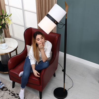 Nordic Modern Simple and Fashionable Floor Lamp Living Room European Hotel Guest Room Floor Lamp American Country