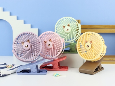 [Brand Item No.] Sq2255f
[Product Name] Deer Clip Light Third Gear Rechargeable Fan