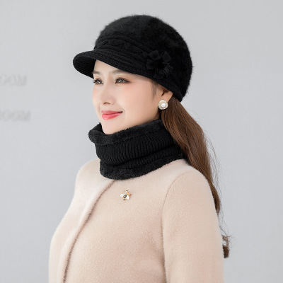 New Autumn and Winter Women's Hat Scarf Gloves Set Windproof Warm Knitted Hat Korean Style Versatile Riding Woolen Cap