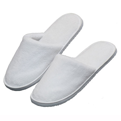 Factory direct selling hotel slippers disposable slippers colorful white coral velvet   slippers 