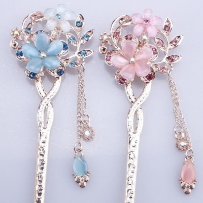Double Flower Tassel Step Shake Hair Pin Retro Elegance Hair Clasp Ancient Style Han Chinese Clothing Cheongsam Hair Accessories for Women Wholesale