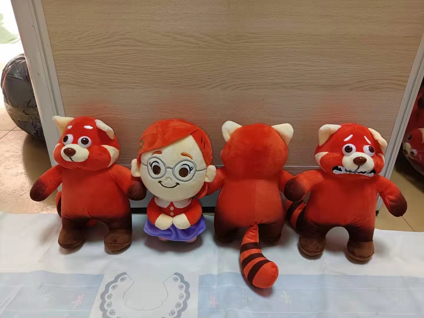 厂家新款直售青春变形记电影周边小美浣熊毛绒玩具公仔 h