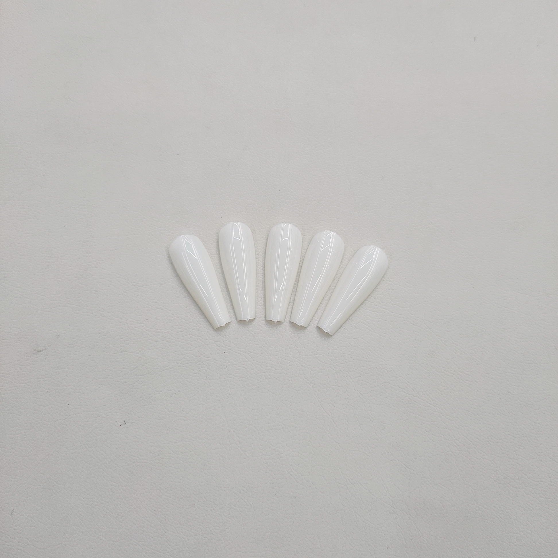 企飞美甲网红甲片折无痕自然乳白全贴半贴免打磨甲美甲贴片假甲片