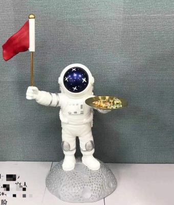 Gaobo Decorated Home Living Room Leisure Snack Fruit Plate Crafts Decoration Model Room Study Decoration Astronaut