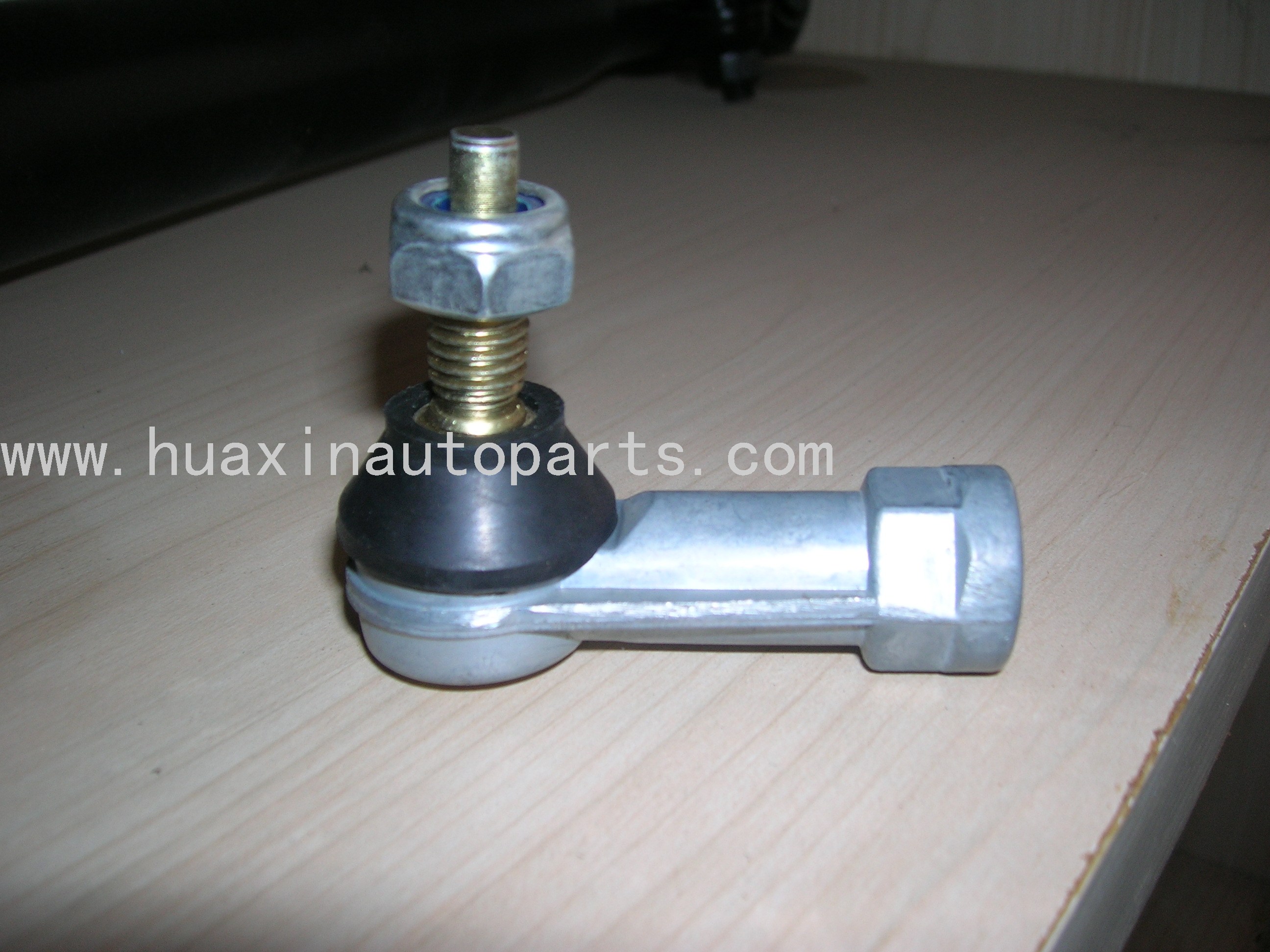 MERCEDES-BENZ GEARSHIFT LINKAGE BALL JOINT RHT 0002684889