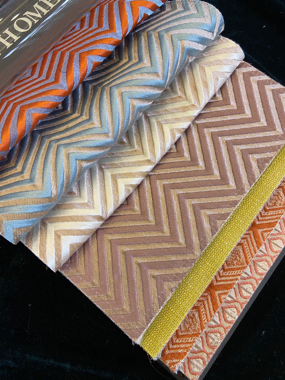 2920年新款外贸轻奢时尚提花高精密窗帘服装硬包靠包面料简约