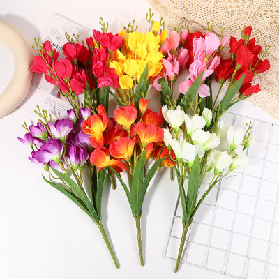 Spring Magnolia Artificial/Fake Flower Single Stem Bouquet Decoration Small Floral Wedding Table Flower Decoration Flower Living Room Furnishings