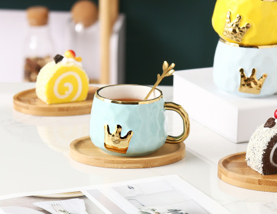 Crown Ceramic Cup Couple Water Cup with Spoon with Coaster Mug Creative Home Breakfast Coffee Cup Tea Cup