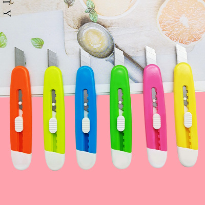 Cute Mini Convenient Art Knife Carry-on Split Express Unpacking Knife Handmade Paper Cutter Student Stationery