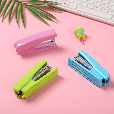 Creative Mini Stapler Cute Cartoon Stapler Learning Stationery Portable Student Stationery Office Supplies