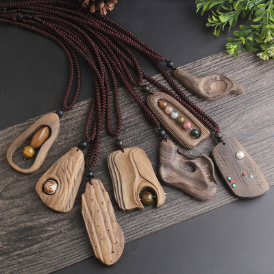 New Exaggerated Ethnic Style Retro Long Sweater Chain Necklace European and American Simple Handmade Wooden Pendant Clothing Pendant