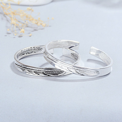 Silver Fashion Feather Bracelet Personality Simple Letter Accessories Couple Model Opening Bracelet Cross-Border Supply
