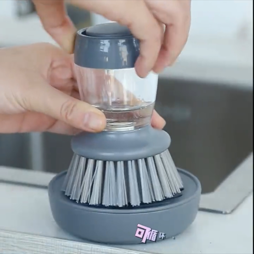 新款洗锅刷，超强去污清洁，优质pp材质，专业植入刷毛，经久耐用