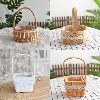 New Online Influencer Tassel Portable Flower Basket Packaging Flower Basket Handmade Vine Woven Floriculture and Floral Arrangement Gift Straw Wood Piece