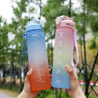 New Large Capacity Pc Plastic Cup Gradient Frosted Flip Sports Cup High Temperature Resistance Student Portable Sports Bottle