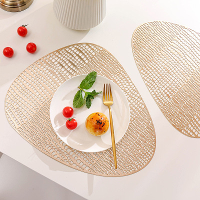 Cross-Border New Arrival PVC Placemat Gilding Hollow out Non-Slip Placemat Nordic Style Plate and Bowl Western-Style Placemat