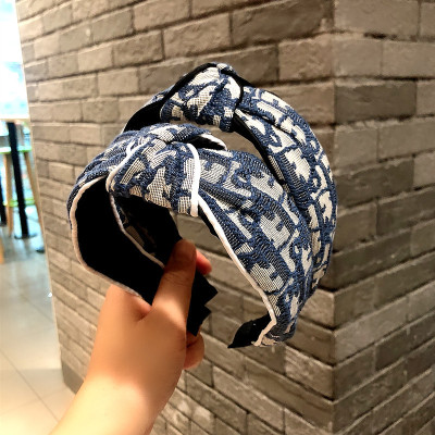 Autumn and Winter New Hair Accessories Korean Style Internet Celebrity Headband with Same Style High-End Fabric Clamp Headband Adult Hair Ring Hair Band Bandeau