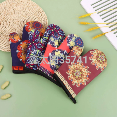 New Style Fashion Printed Thickening Design High Temperature Resistant Ethnic Style Microwave Oven Gloves Mat Baking Gloves