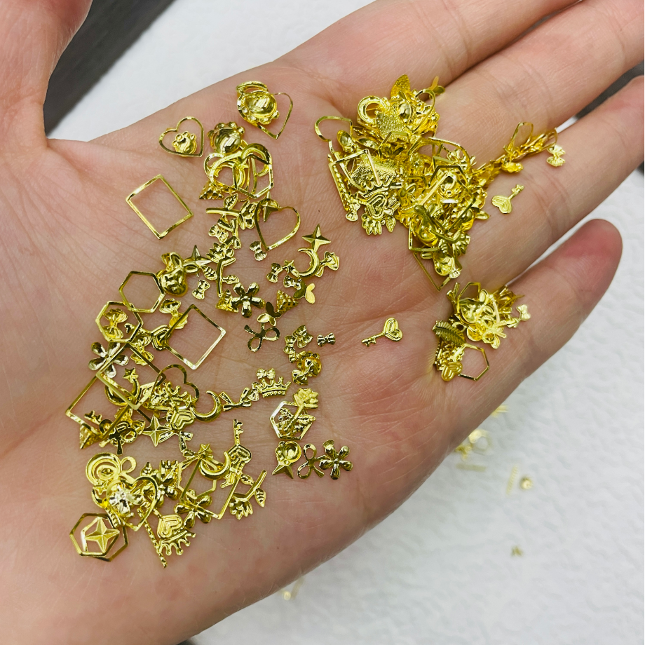 2022年抖音直播美甲金属片 美甲铆钉指甲金属饰品镂空海洋星月