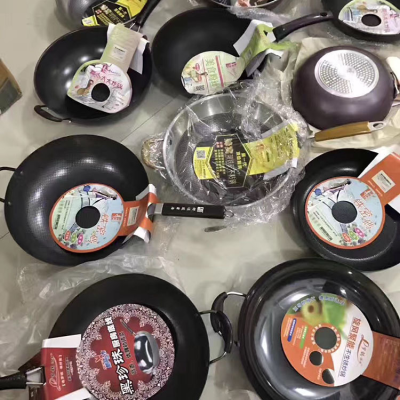 Running Rivers and Lakes Products 25-29 Yuan Model Wok Boutique Stock Non-Stick Pan Stall Fair Fair Trade Fair Supply