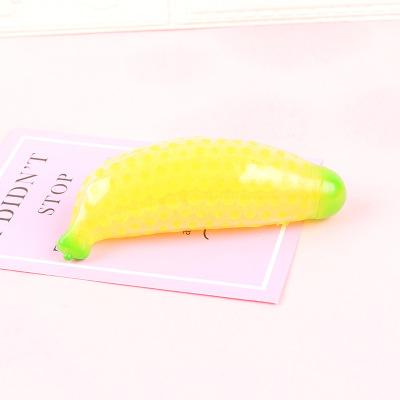 New Fruit Beads Banana Vent Toys TPR Decompression Squeezing Toy Decompression Artifact Squeeze Toys Wholesale