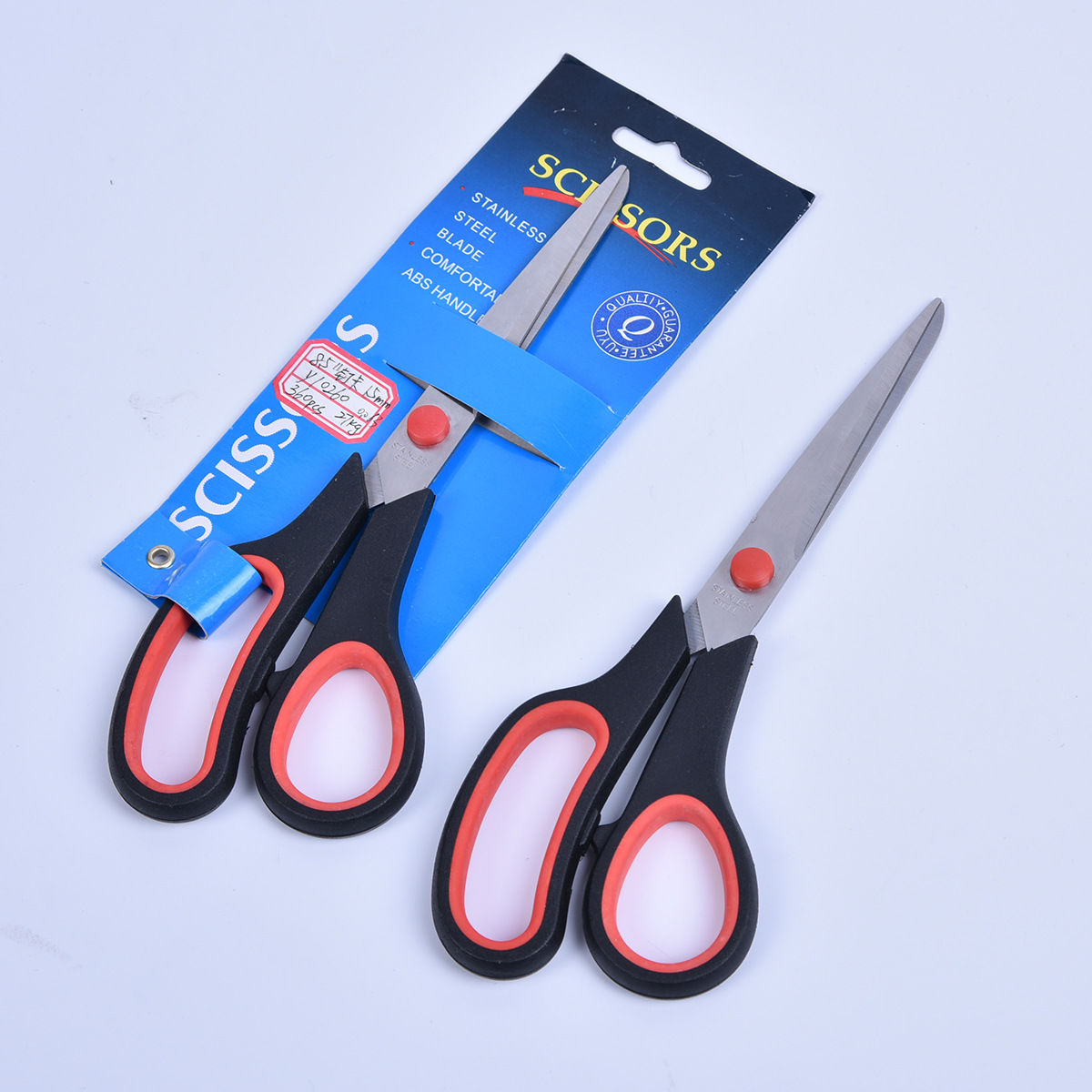 剪刀 像素剪 黑红柄剪刀  办公用剪 订卡包装 学生用剪  1.5厚8寸