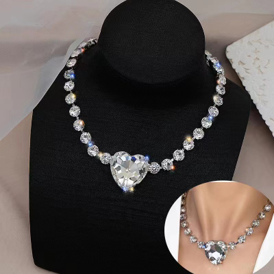 Yunyi Ocean Heart Rhinestone Necklace Wedding Ornament Wedding Accessories Love Necklace Exaggerated Jewelry Factory Batch